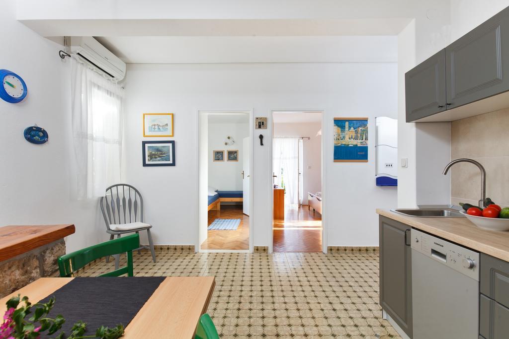 Apartment Dubica フヴァル エクステリア 写真
